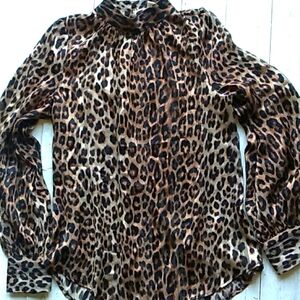 H&M leopard long sleeve blouse